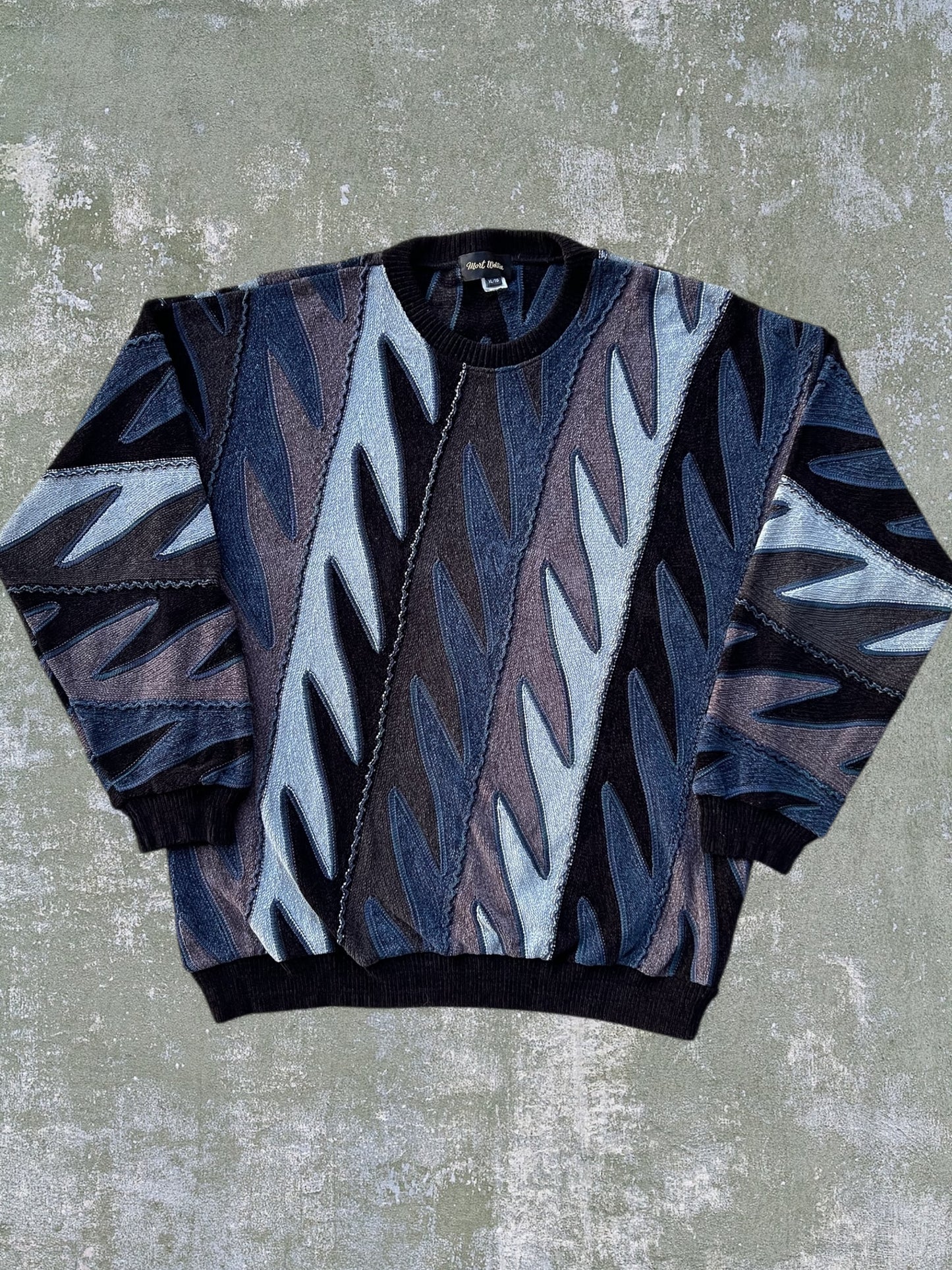 ‘90s Tundra Style Sweater (XL)