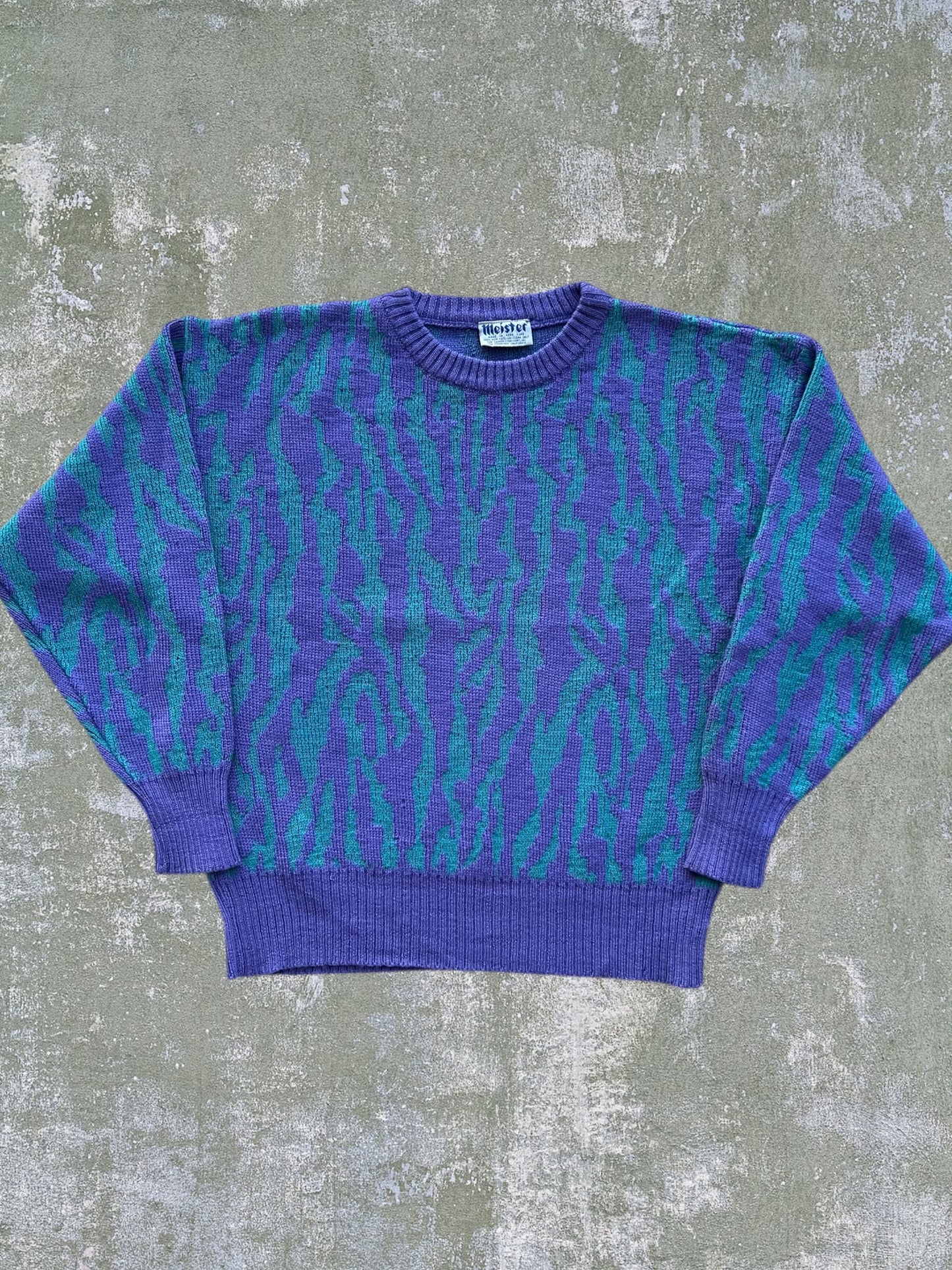 Vintage Patterned Wool Sweater (M)