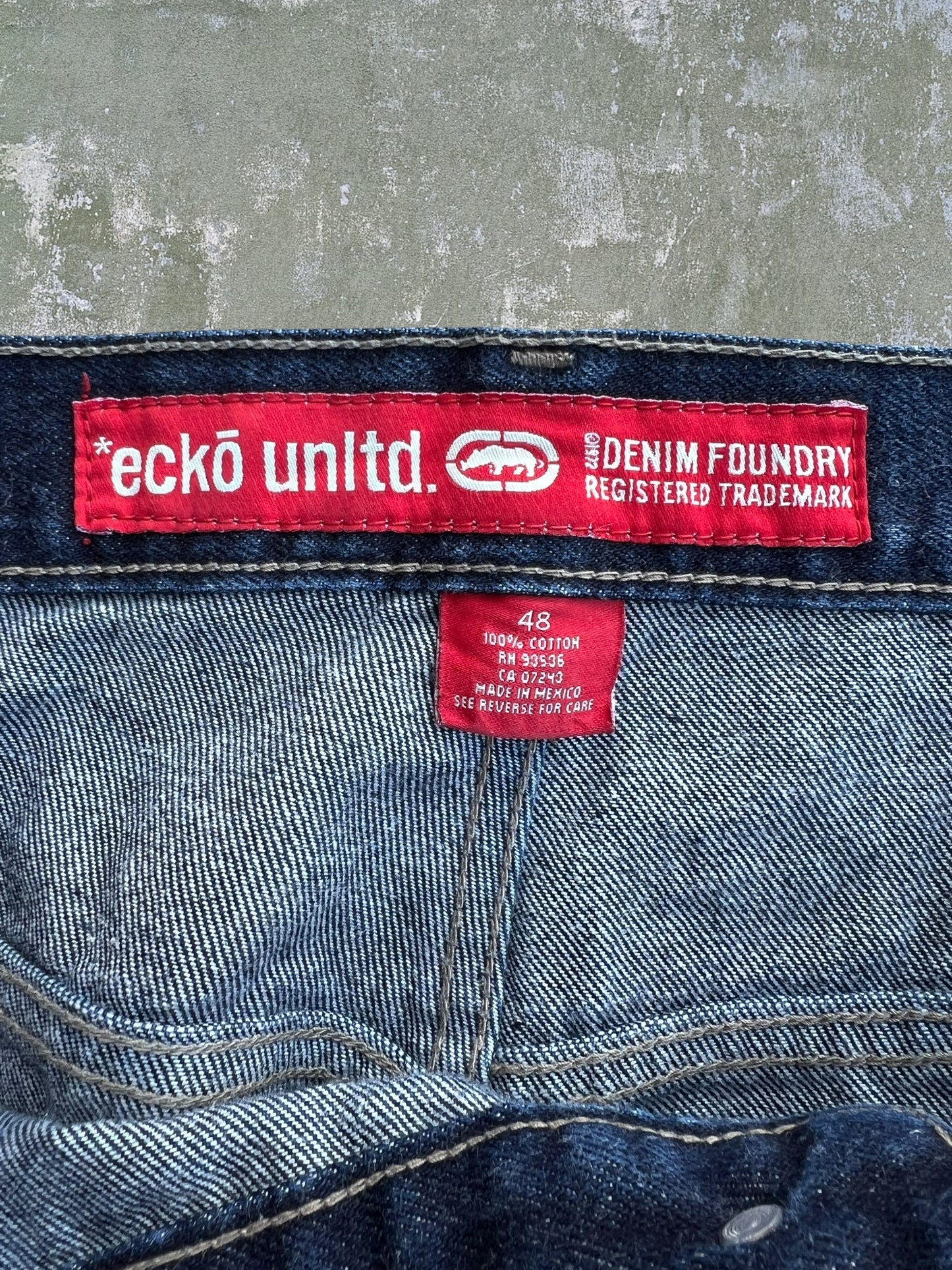 Early-2000s Ecko Carpenter Jeans (48)
