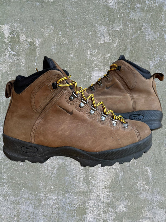 1997 Nike ACG Hiking Boot (12)