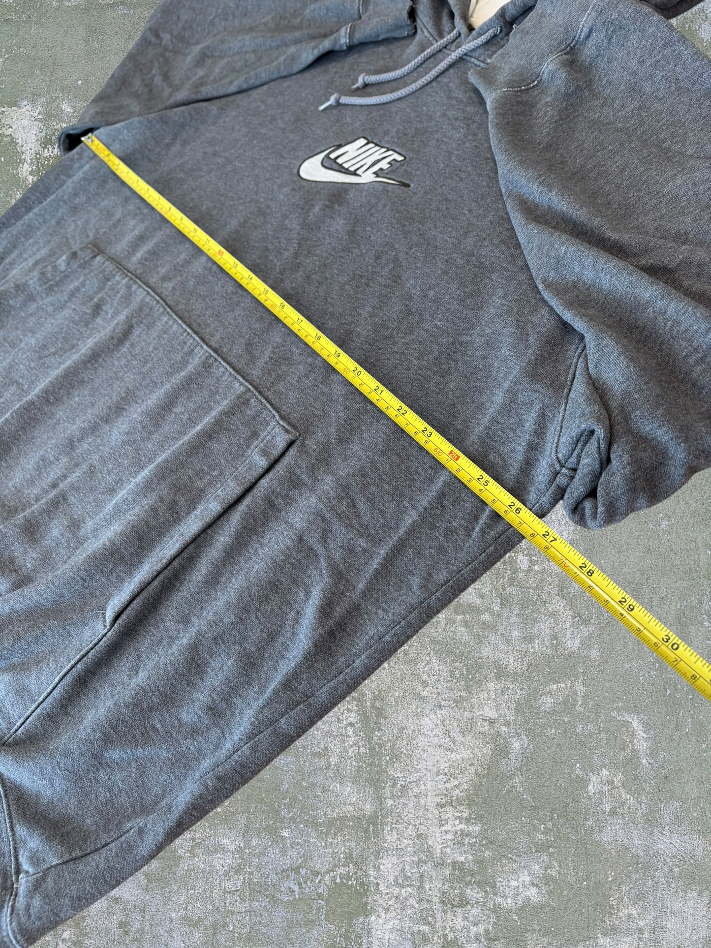 Early-2000s Nike Hoodie (XL)