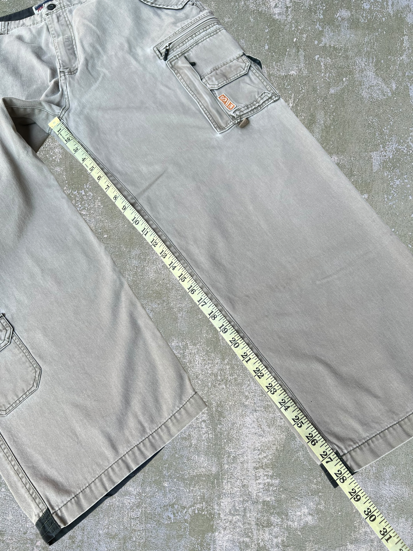 Early-2000s Sonoma Cargo Pants (36x30)