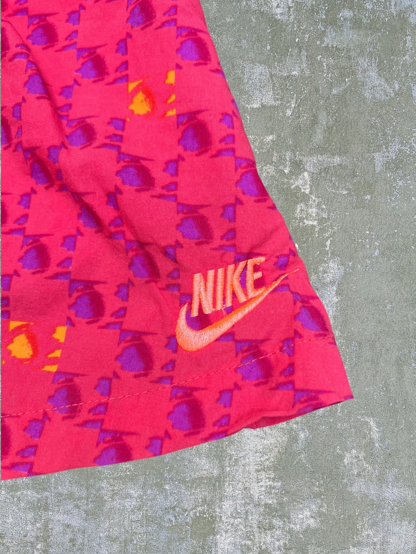 ‘90s Nike Challenge Court Tennis Skirt (Women’s M)