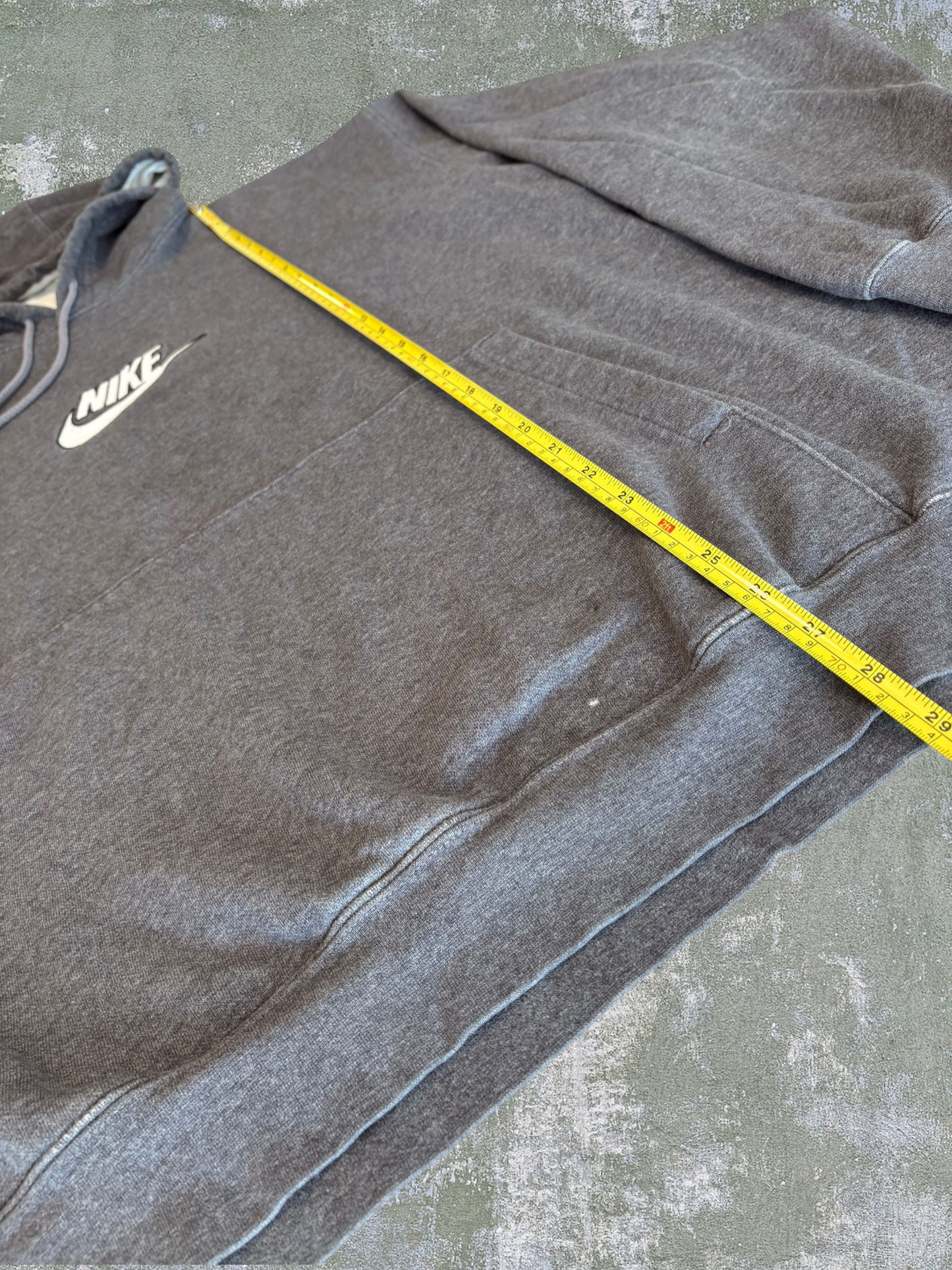 Early-2000s Nike Hoodie (XL)