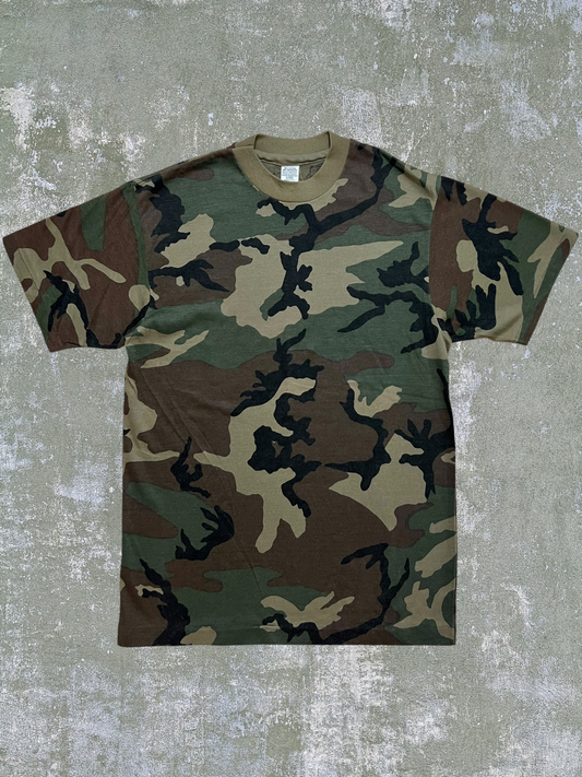 ‘80s/‘90s Woodland Camo Tee (M)