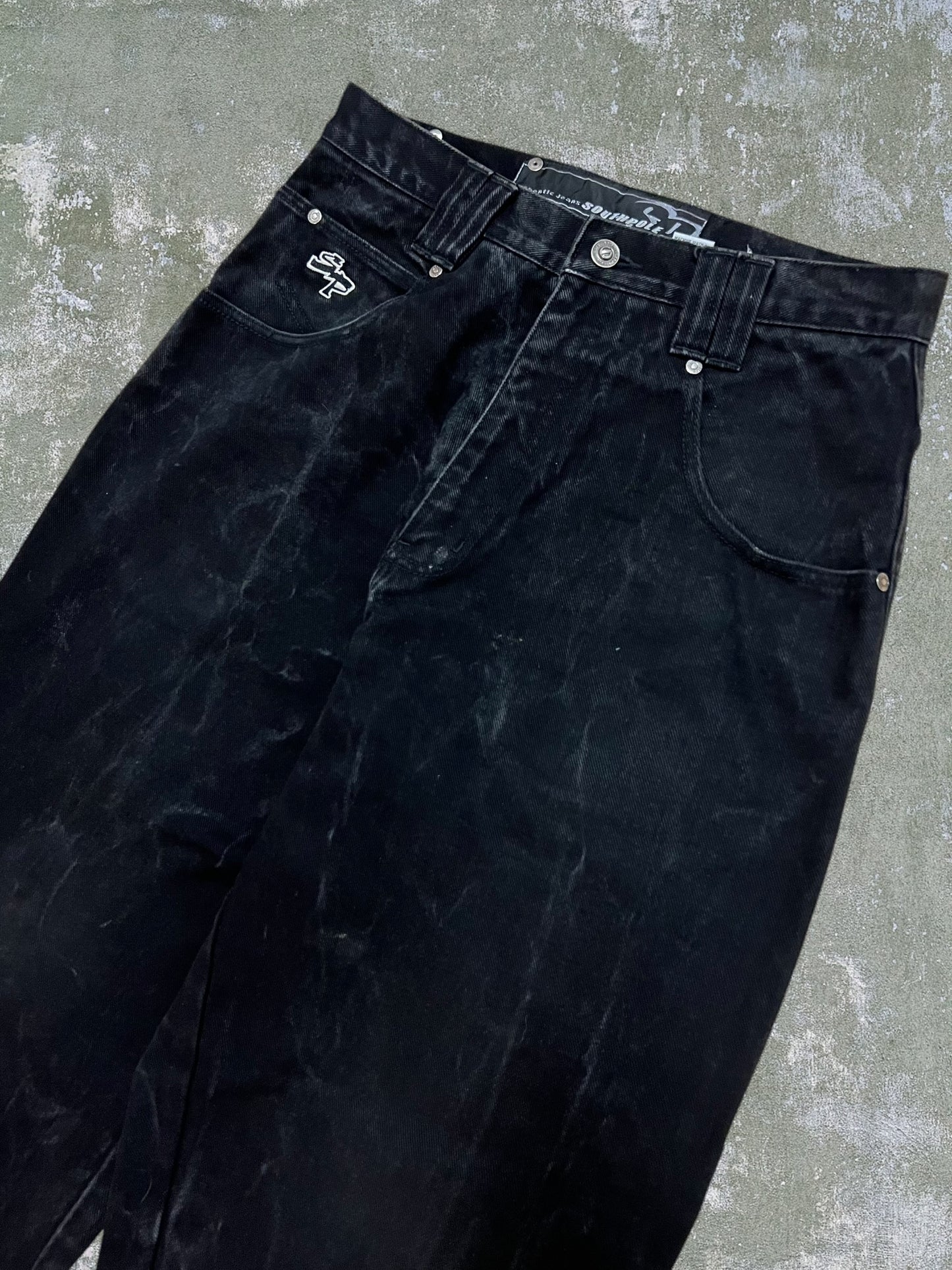Early-2000s Southpole Carpenter Jeans (32)