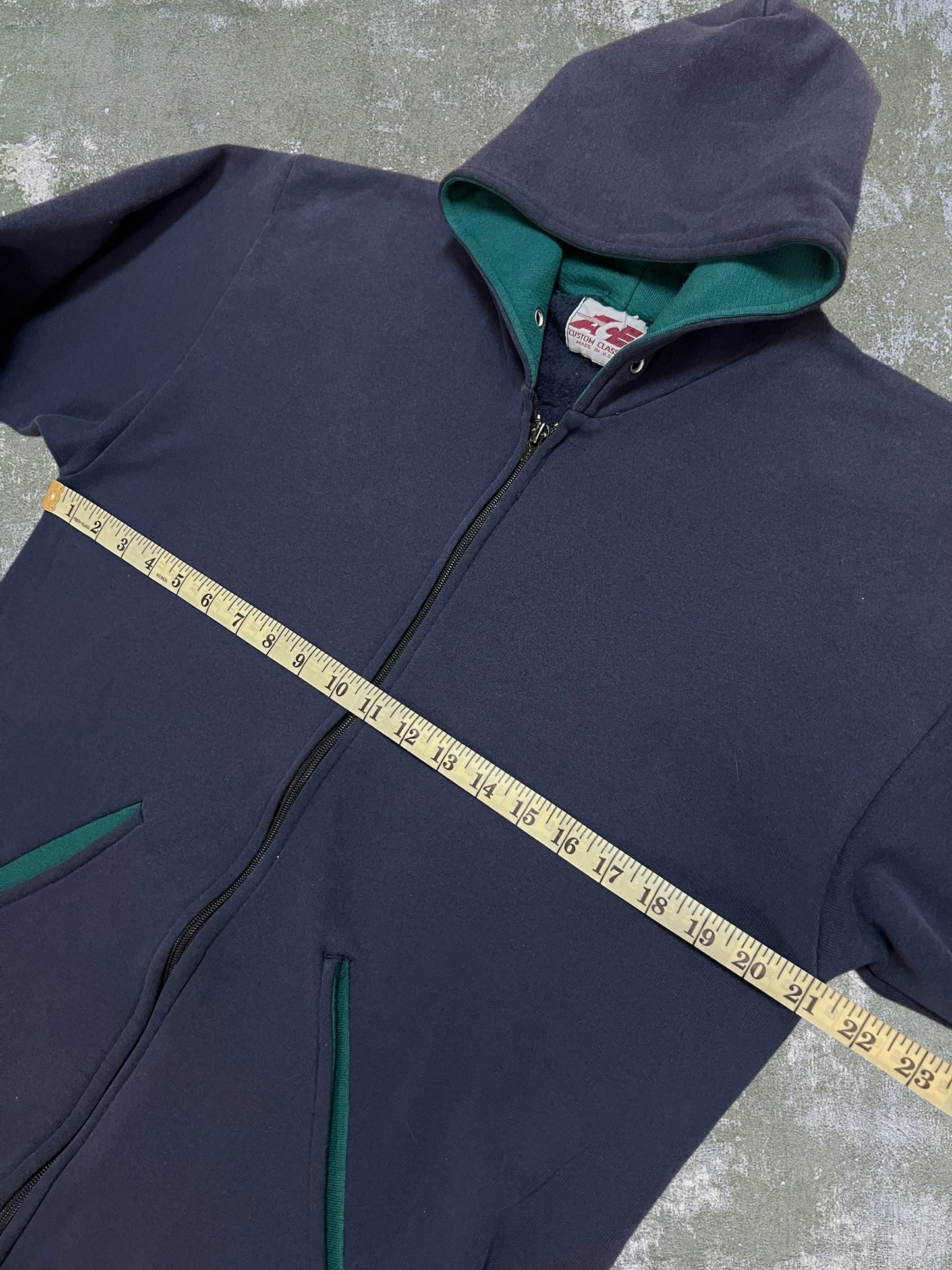 ‘80s Two Tone Zip Hoodie (L)