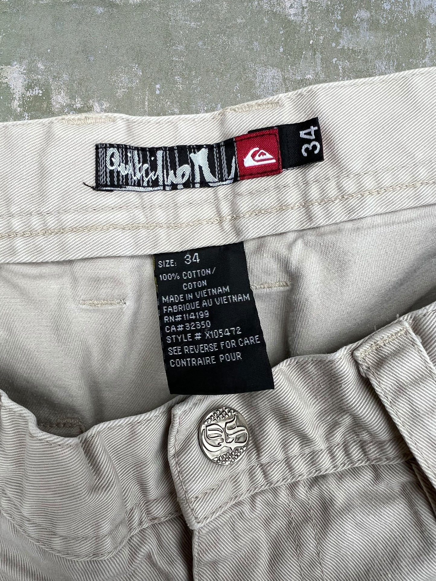 2000s/2010s Quiksilver Cargo Pants (34)