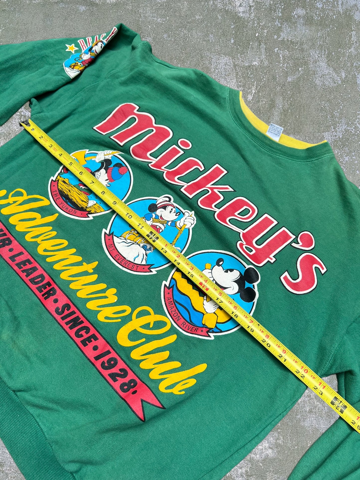 ‘90s Mickey Mouse Adventure Club Crewneck (M)