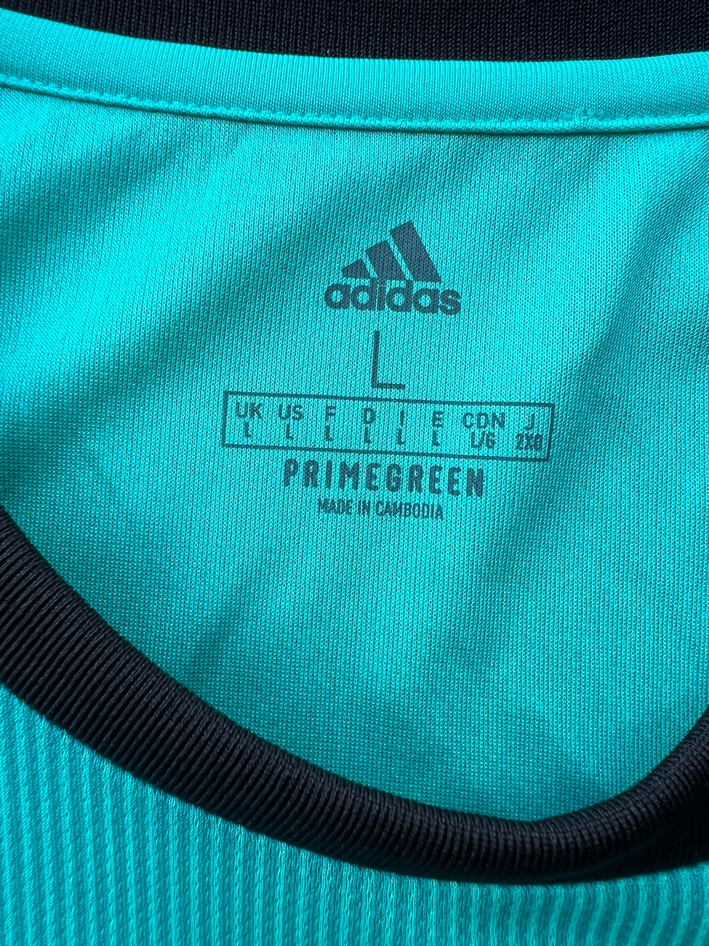 2021/22 Adidas Real Madrid Jersey (L)