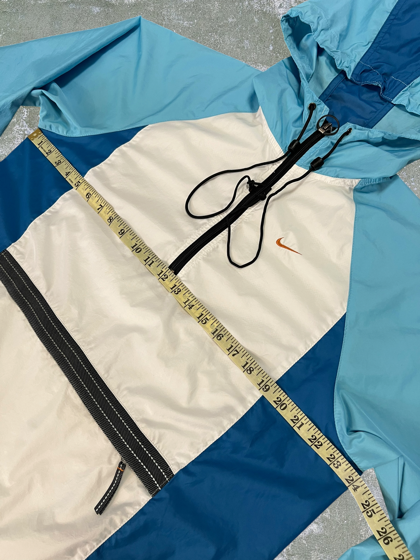 ‘90s Nike Anorak Windbreaker (Women’s M)