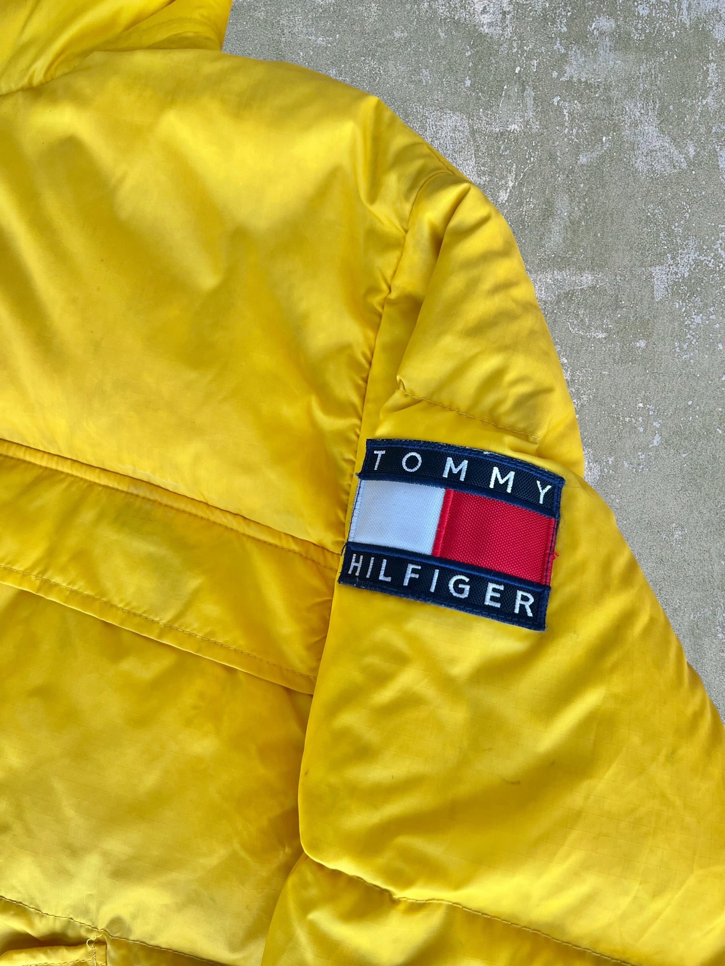 Early-2000s Tommy Hilfiger Puffer Jacket (L)
