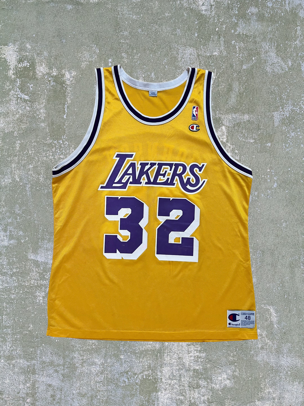 Late-80s/Early-90s Champion Los Angeles Lakers Magic Johnson Jersey (XL)