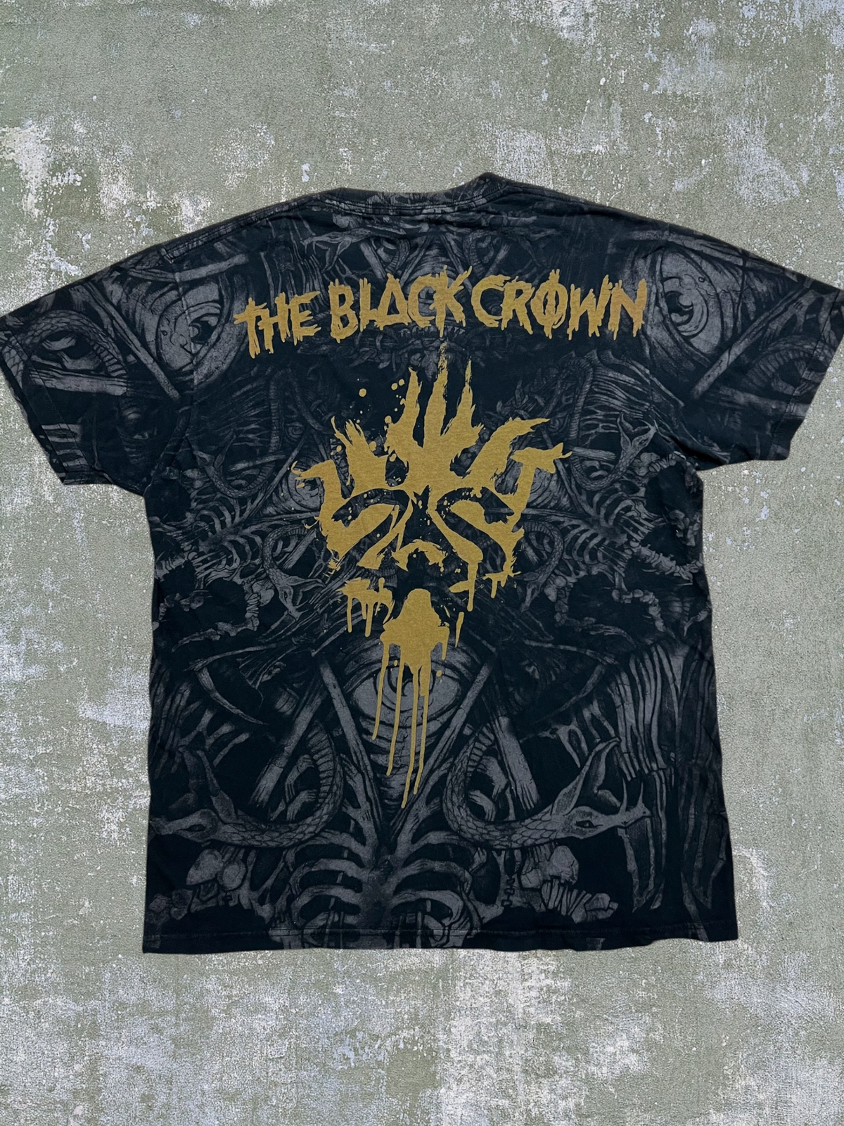 2011 Suicide Silence The Black Crown Tee (L)
