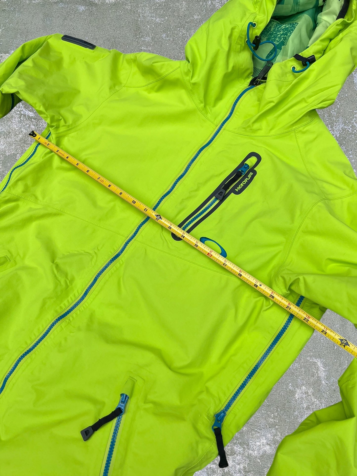 2012 Oakley Great Ascent Jacket (M)