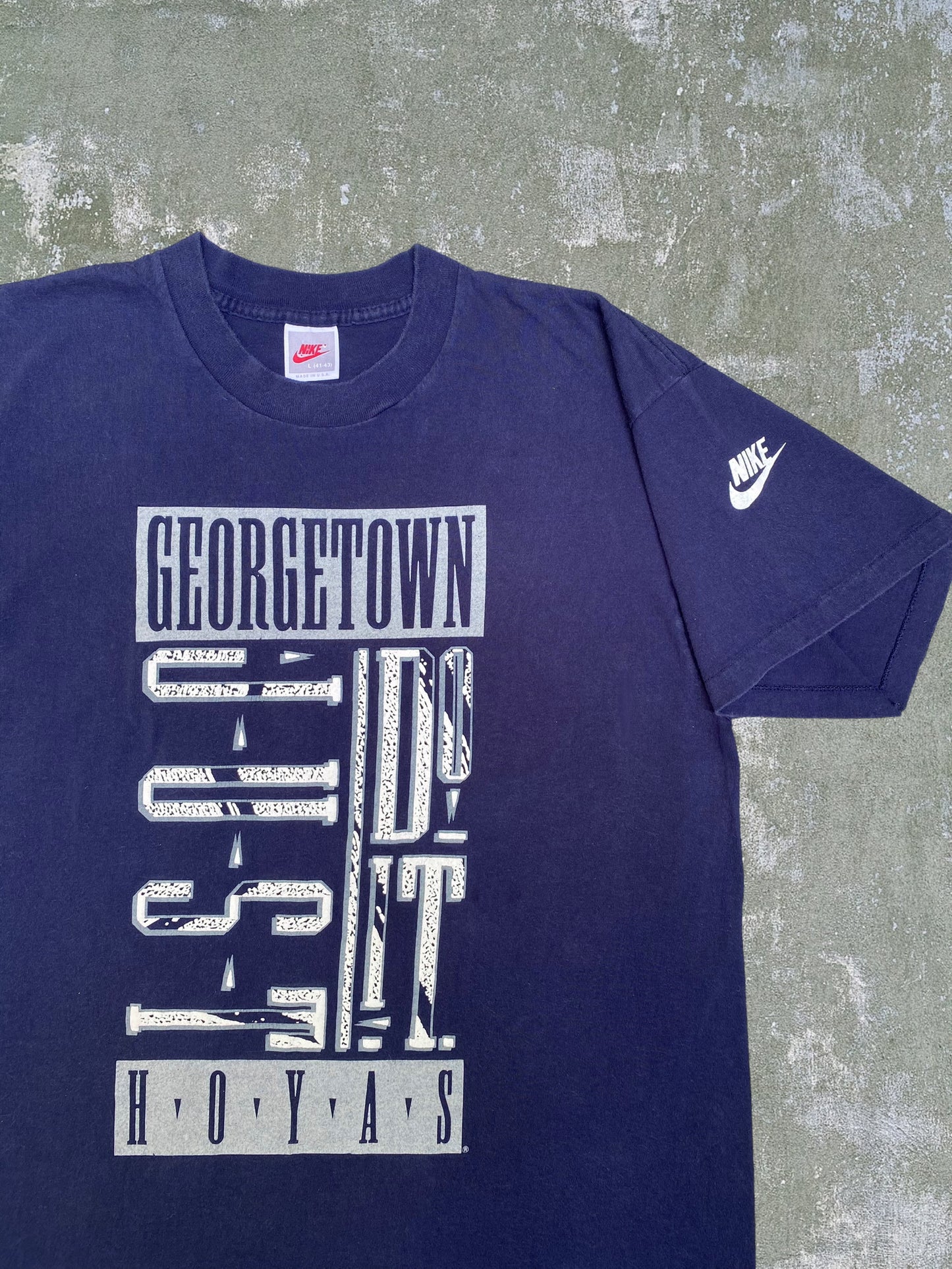 ‘80s Nike Georgetown Hoyas Tee (L)