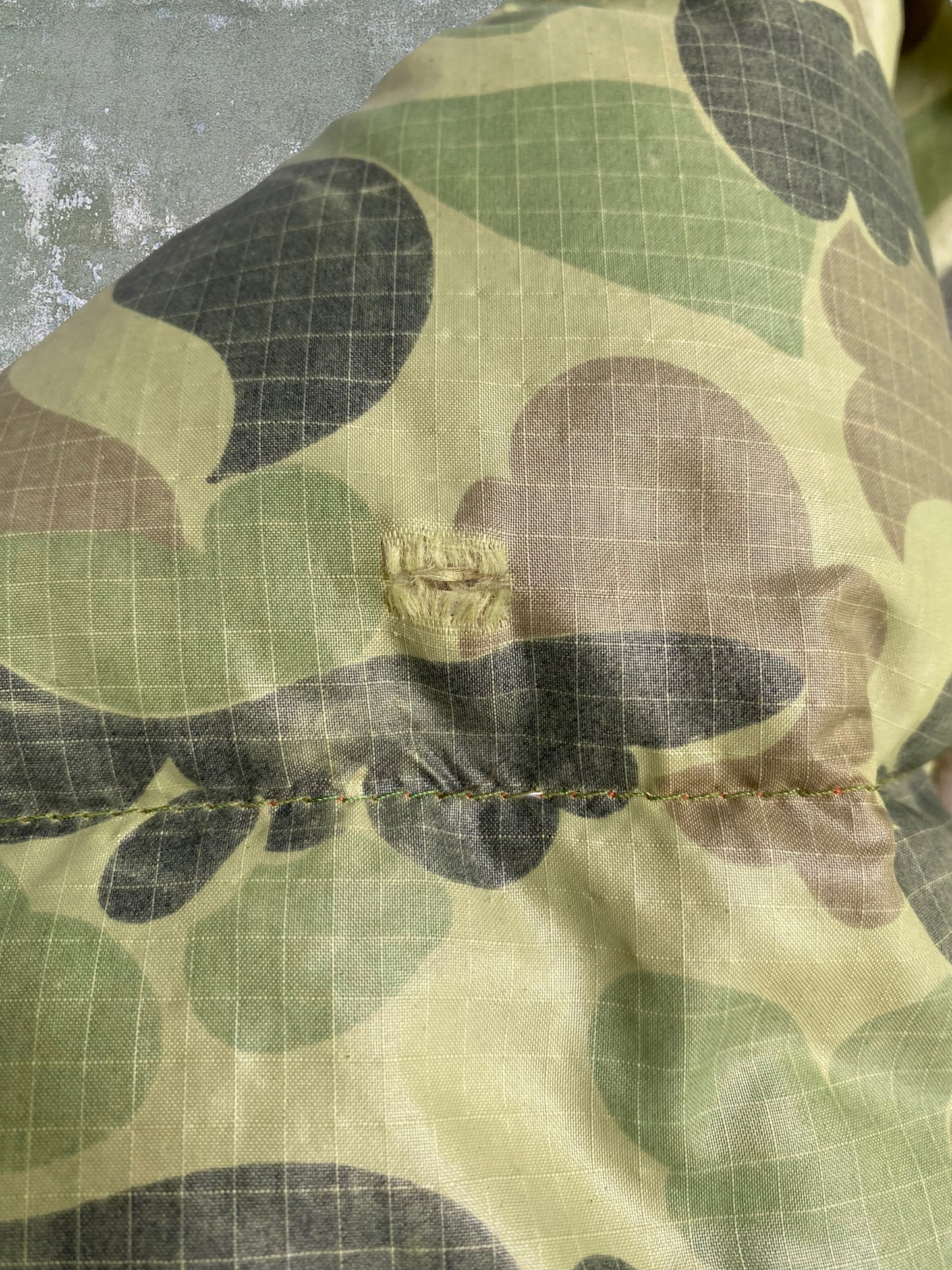 ‘70s/‘80s 10X Duck Camo Down Filled Hunting Jacket (M)