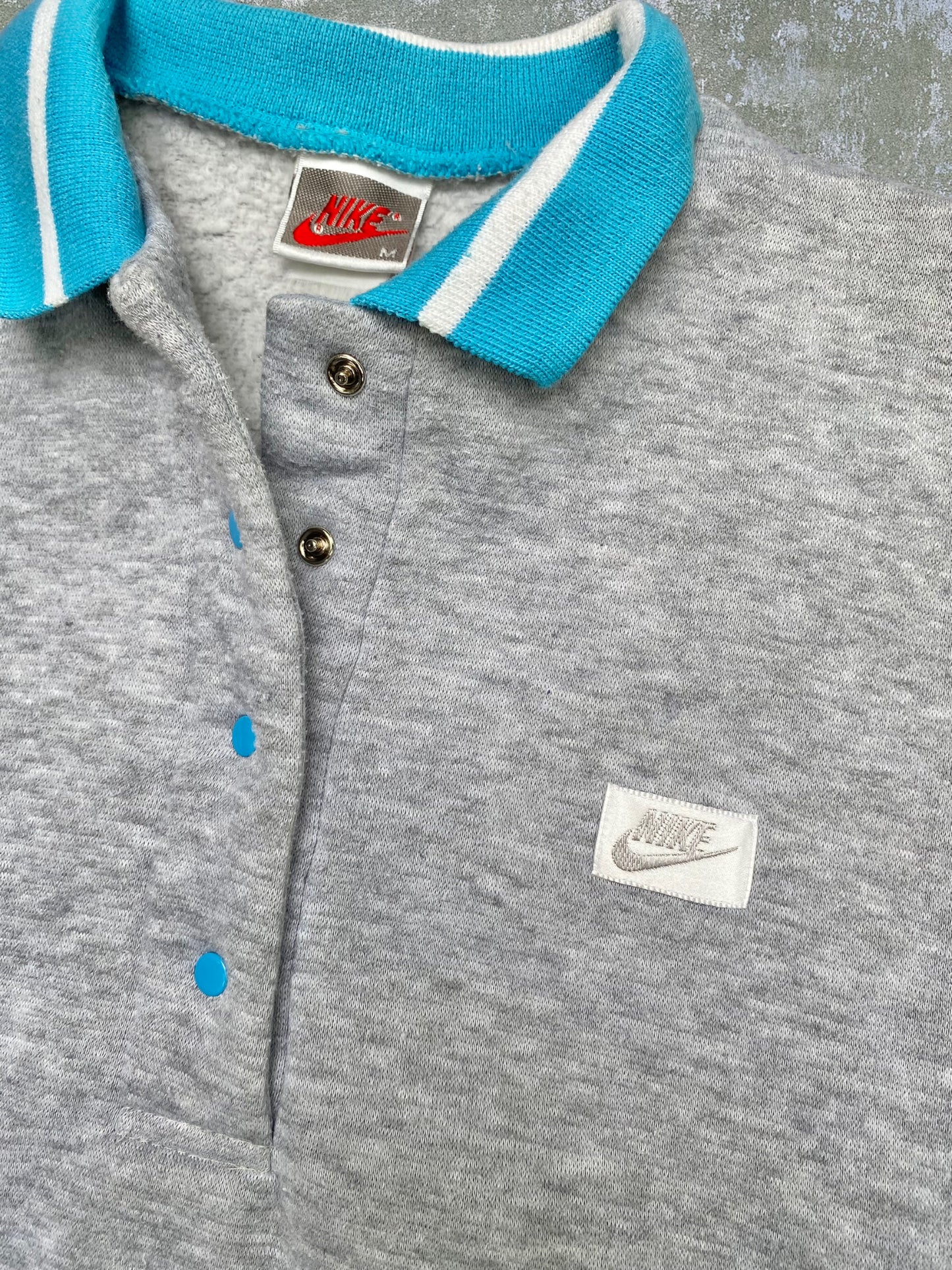 Late-80s/Early-90s Nike Snap Button Sweatshirt (Women’s M)