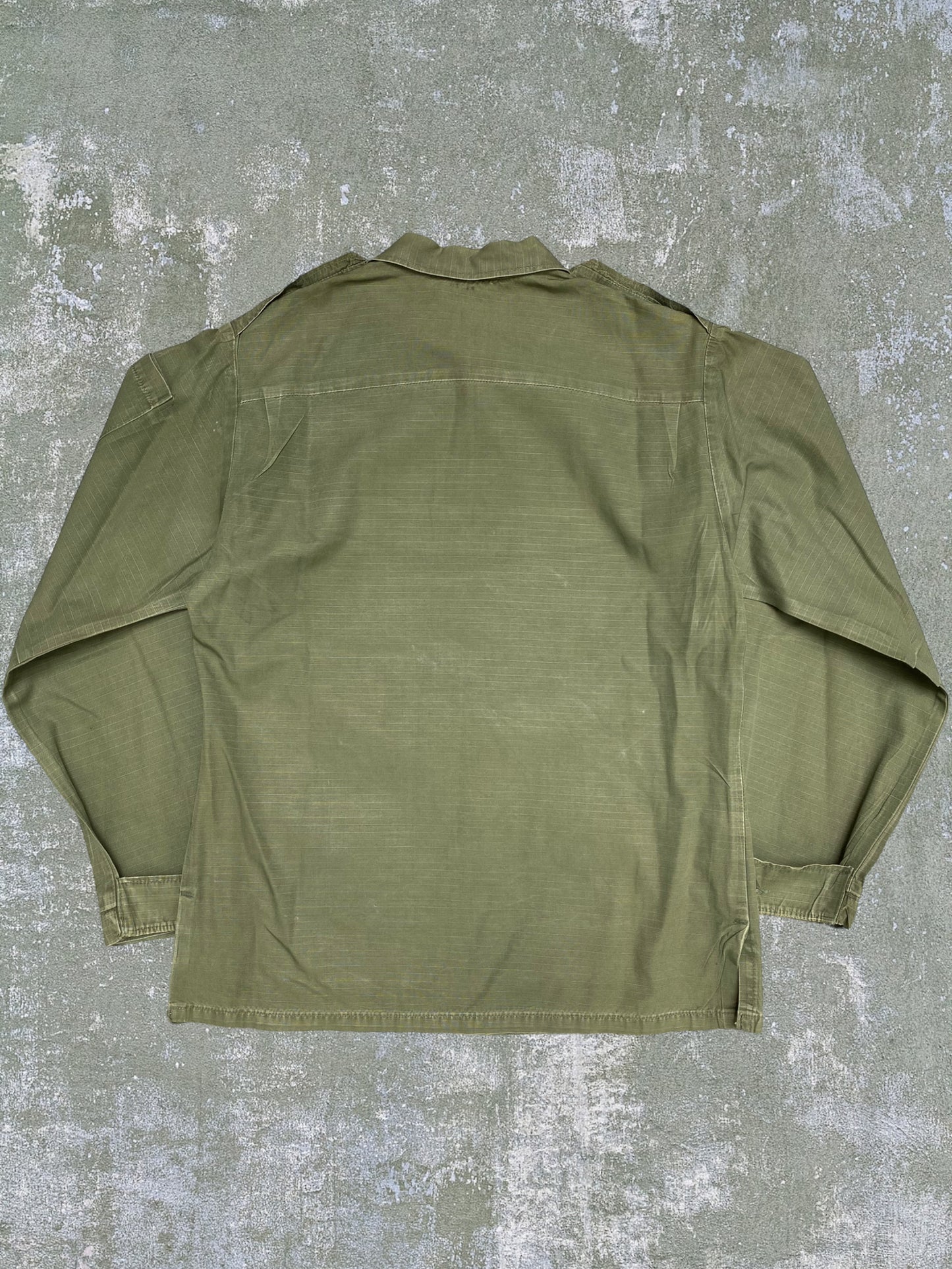 ‘70s US Military Vietnam War Era OG-107 Ripstop Shirt (Women’s M)