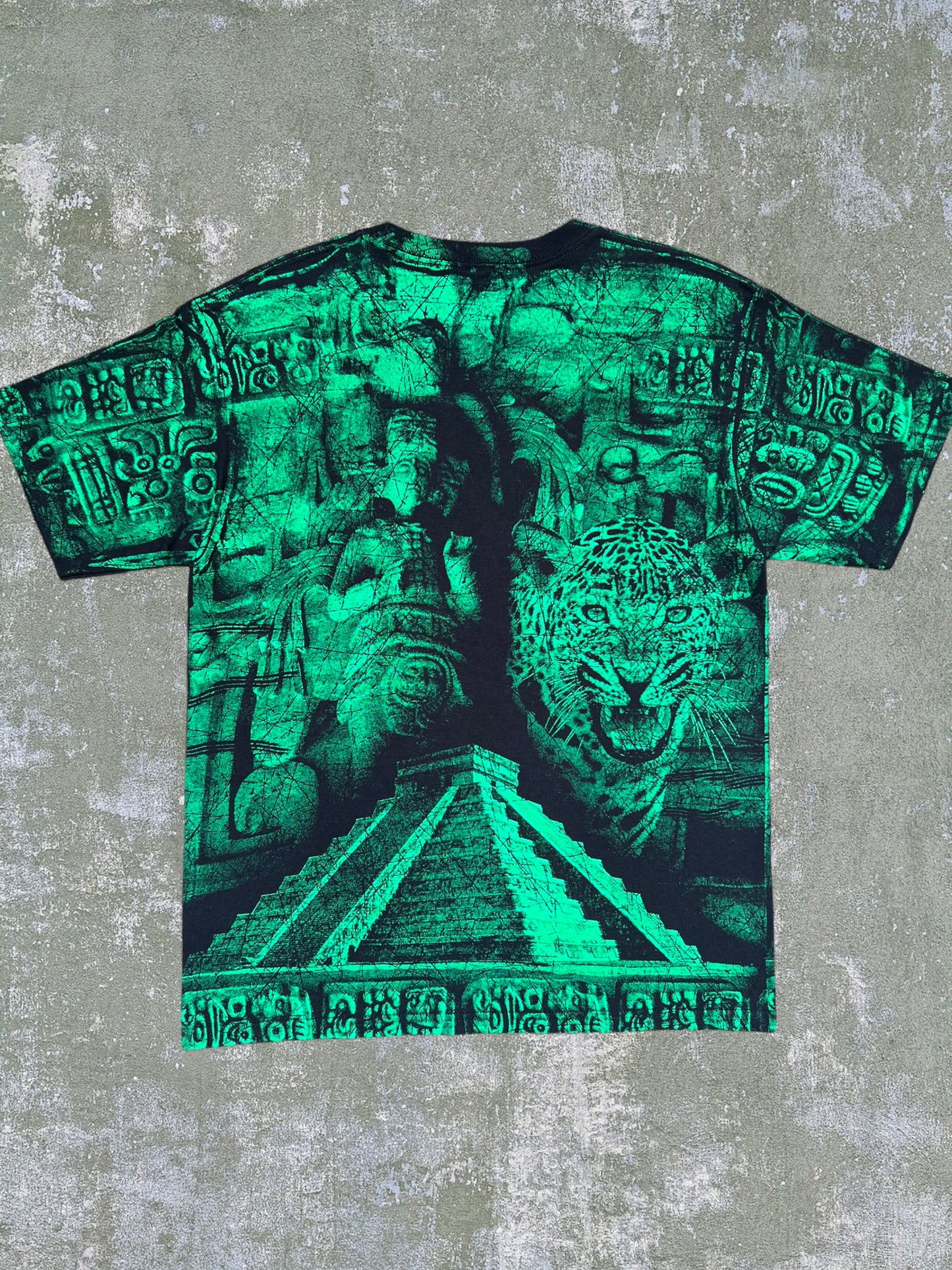 2000s Ancient Temple All Over Print Tee (L)