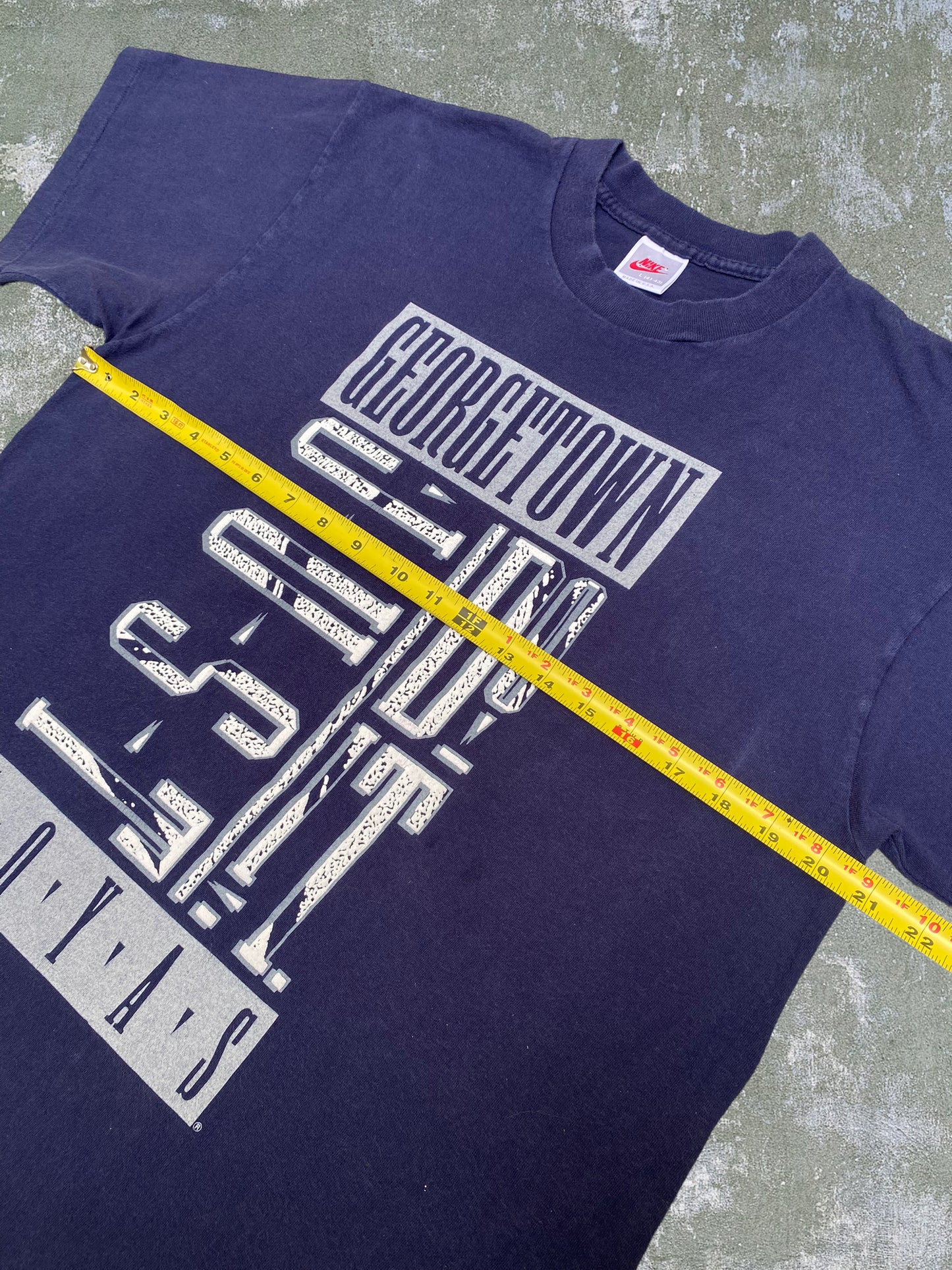 ‘80s Nike Georgetown Hoyas Tee (L)