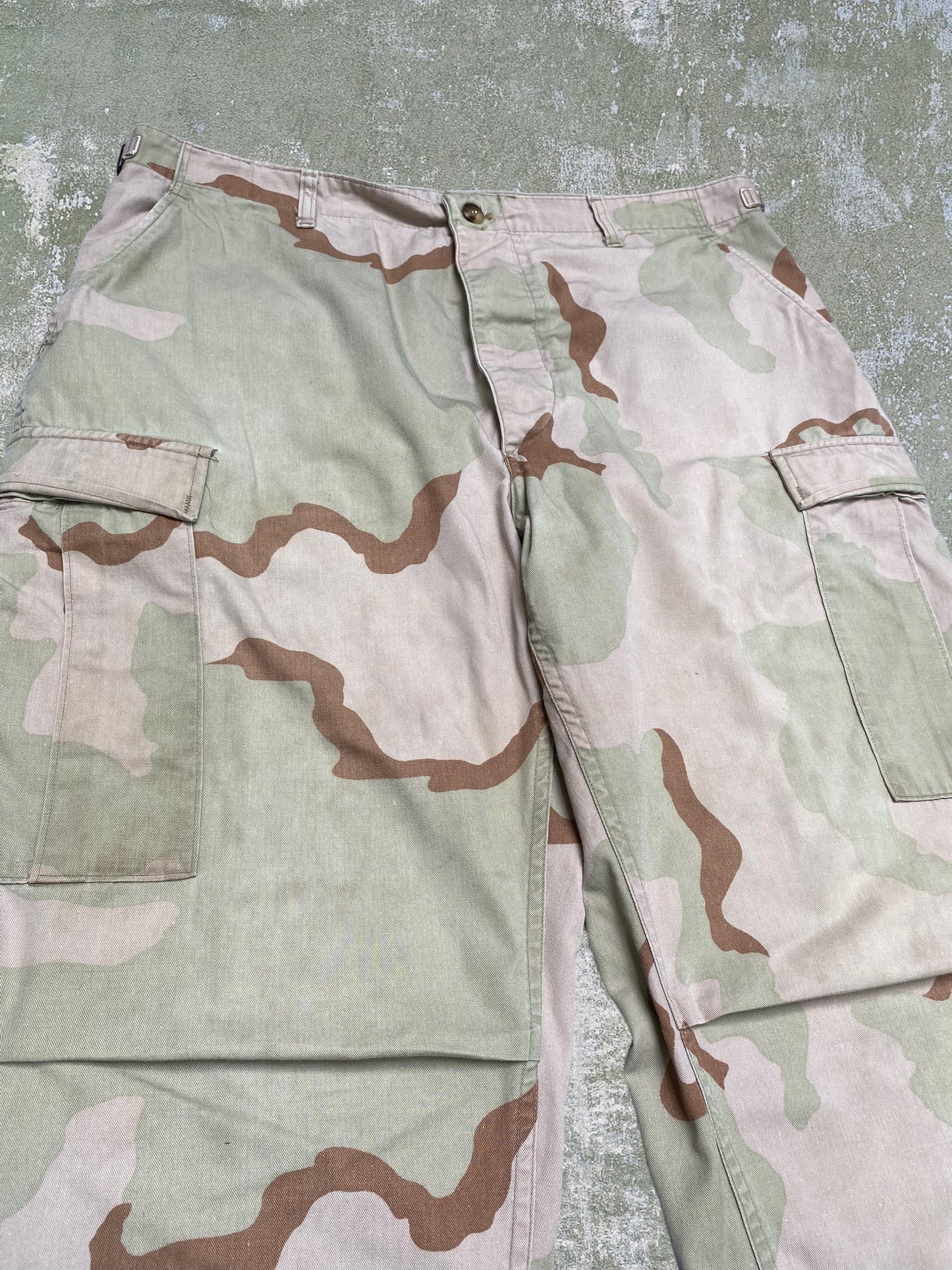 1991 US Military Desert Camo Combat Pants (XXL)