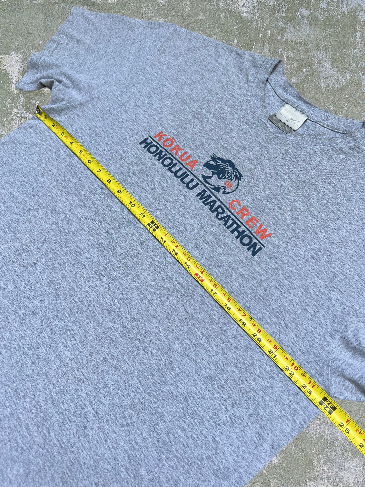 2003 Nike Honolulu Marathon Tee (XL)