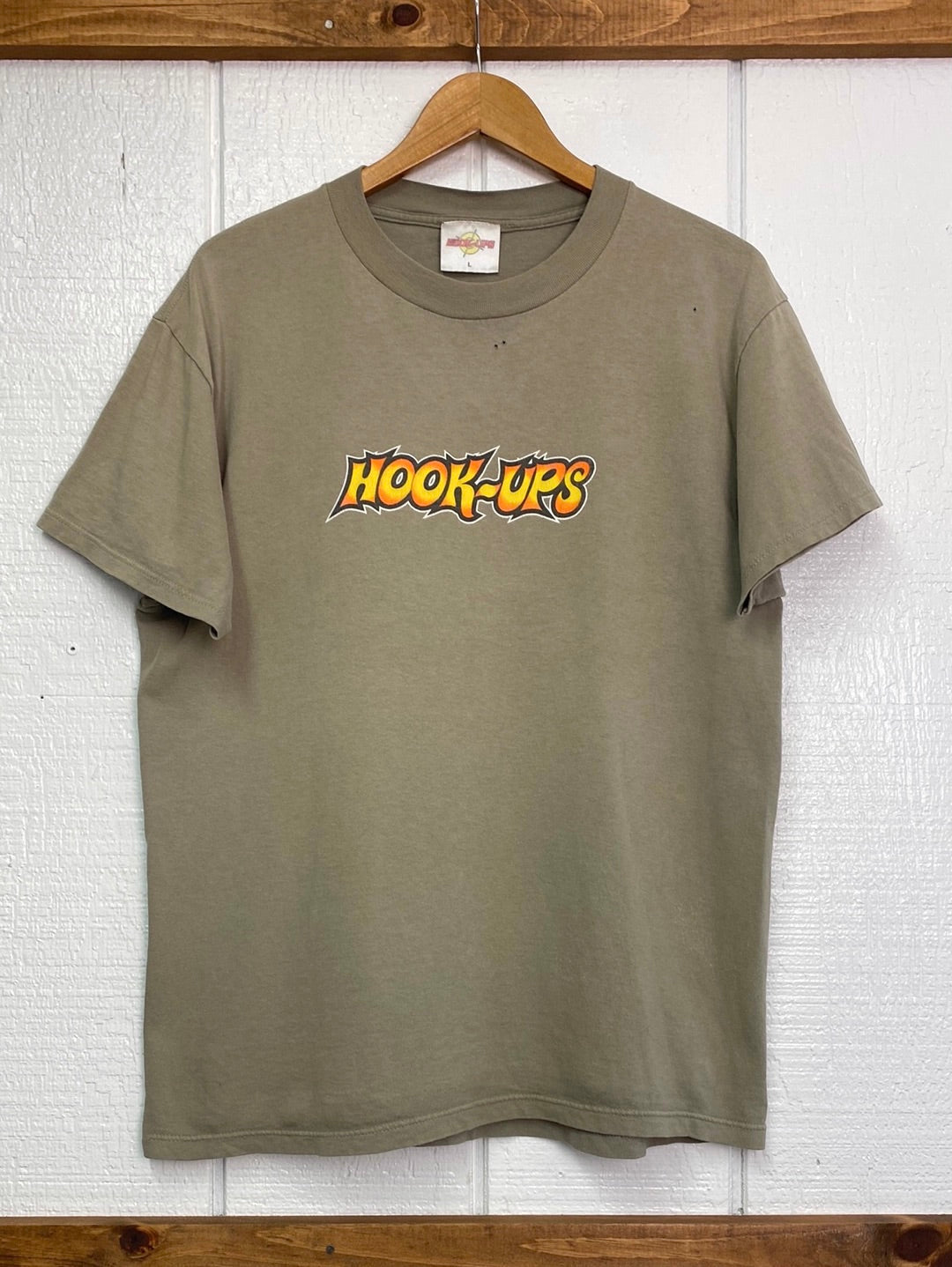 ‘90s Hook-Ups Skateboards Tee (L)