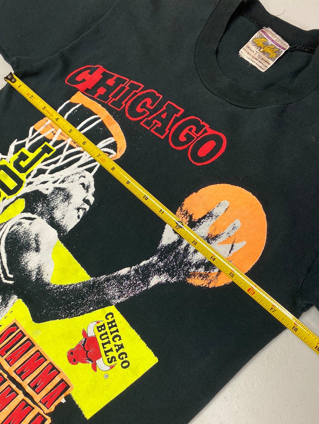 Early-90s Michael Jordan By Magic Johnson T’s Tee (S)